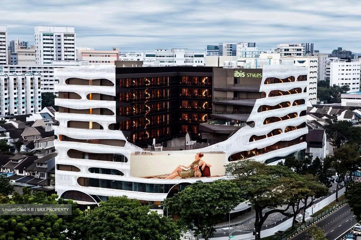 Macpherson Mall (D13), Retail #568023431